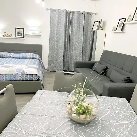 Seaview Marina 公寓 尼科泰拉