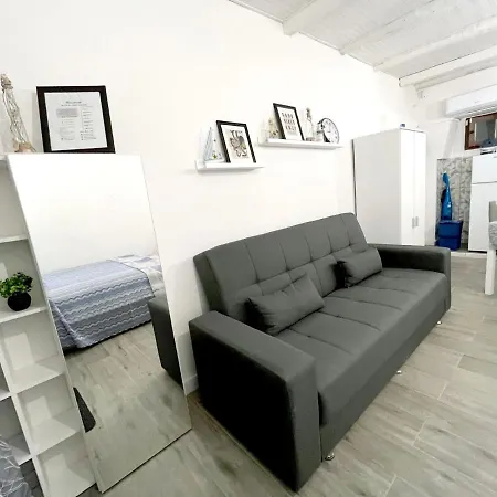 Seaview Marina 公寓